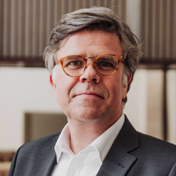 Head of Design and Media Solution, METRO Business Solution Center